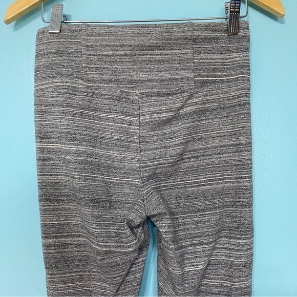 Aritzia Talula Heathered/ Marled grey leggings size small - Picture 9 of 13